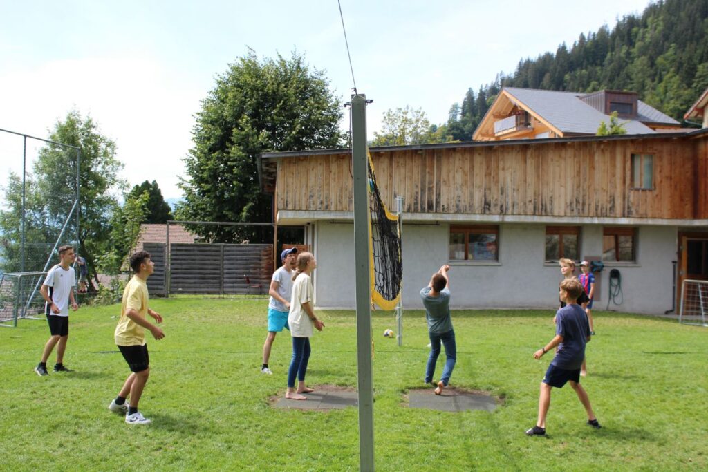 Volleyballfeld (im unteren sbt-Gelände)